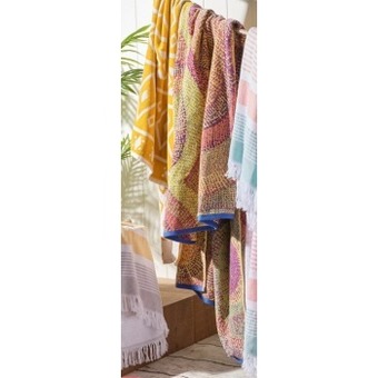 Spotlight Koo warlu beach towel offer