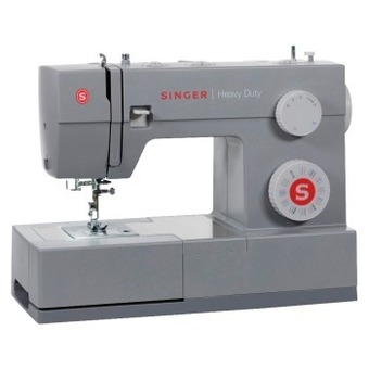 Spotlight Singer 4432 heavy duty sewing machine offer