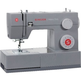 Spotlight Singer 4423 heavy duty sewing machine offer