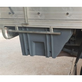 Autobarn Rough country under ute water carrier offer