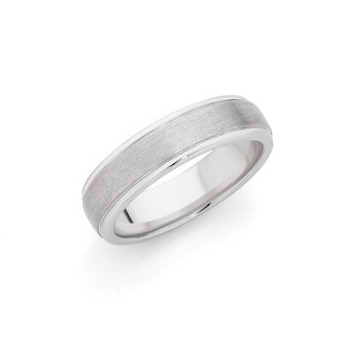 Sterling silver gents satin centre comfort fit ring