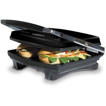BIG W Russell hobbs 4-slice sandwich press offer