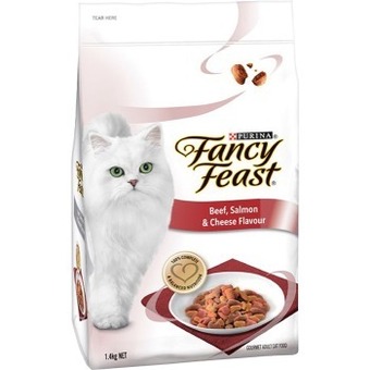 BIG W Fancy feast beef, salmon & cheese dry cat food 1.4kg offer