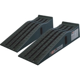 Autobarn Extreme garage 2400kg portable vehicle ramps offer