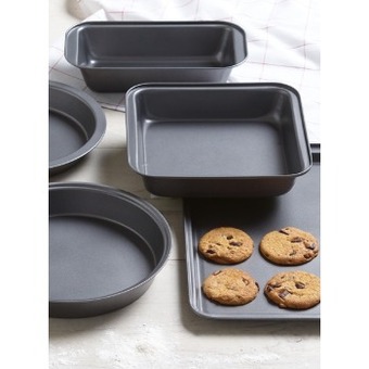 Spotlight Mastercraft bakeware offer
