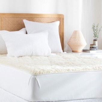Pillow Talk Easy wash reversible australian wool underblanket by woolstar offer