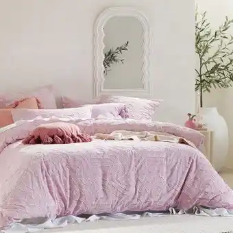 Pillow Talk Sacha quilt cover set by habitat offer