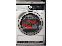 Retravision AEG 8kg Heat Pump Dryer offer