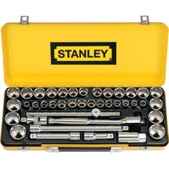 SuperCheap Auto Stanley 40 pce socket set offer