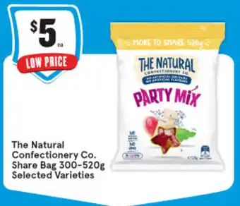 IGA The natural Confectionery Co. Share Bag 300-520g offer