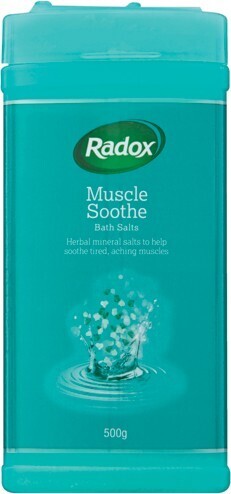 IGA Radox muscle soothe bath salts 500g offer