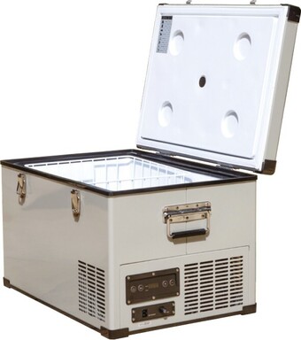 Akai 45l portable fridge freezer