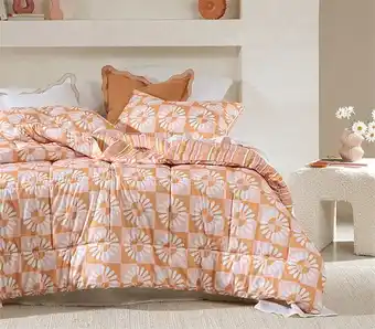 Pillow Talk Sunny reversible comforter set by essentials offer