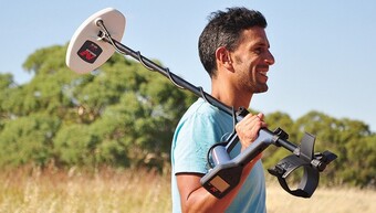 BCF Minelab gold monster 1000 metal detector offer