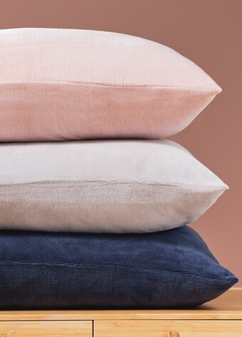 Spotlight Koo cosy fleece sheet sets offer