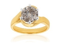 Shiels 18ct Yellow Gold 2.00 Carat Australian Diamond Solitaire offer