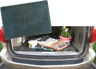 Autobarn Streetwize universal boot mat offer