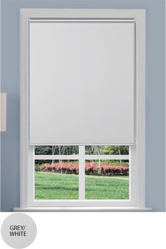 Spotlight Easy resize blockout roller blinds offer