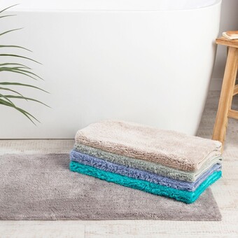 Pillow Talk Maya bath mat by m.u.s.e. offer