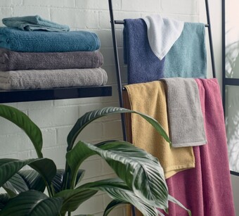 Spotlight Brampton house zero twist ribbed towel range offer