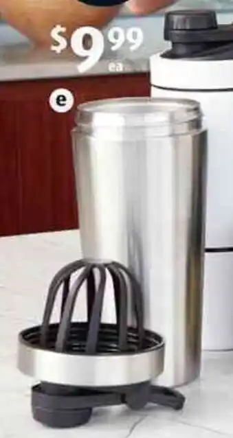 ALDI Stainless Steel Shaker Bottle 9,99 offer