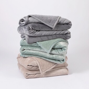Pillow Talk Marshmallow 510gsm microfibre blanket by m.u.s.e. offer