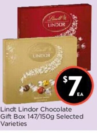 Foodworks Lindt Lindor Chocolate Gift Box 147/150g offer