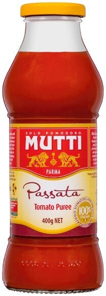 IGA Mutti passata tomato puree 400g offer