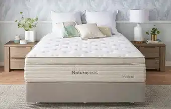 Naturapedic queen mattress and halifax queen mattress base