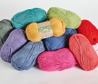 Spotlight 30% off 4 Seasons Half N Half, 100g offer