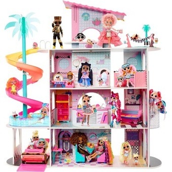 BIG W L.o.l. surprise! o.m.g. house of surprises* offer