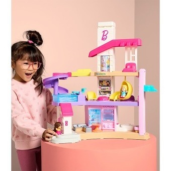 BIG W Barbie little dreamhouse by little people offer