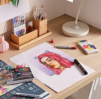 Spotlight Artistry pens & markers offer