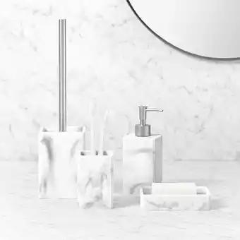 Elroy bathroom accessories