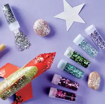 Spotlight 25% off glitter, glitter glue & embossing powders offer