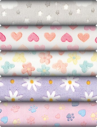 Spotlight Print & plain nursery fleece offer