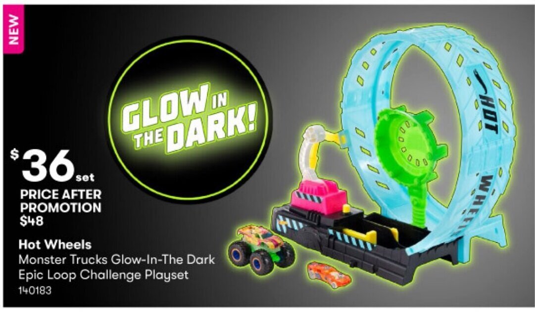 Hot Wheels Monster Trucks Glow-In-The Dark Epic Loop Challenge Playset 