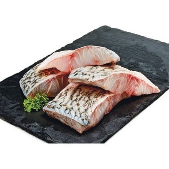 Woolworths Fresh australian salt water barramundi fillets skin on offer