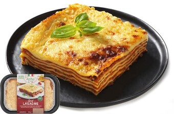 IGA Pasta master beef lasagne 550g offer