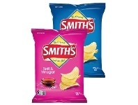 Foodworks Smith’s Chips or Poppables 90-175g offer
