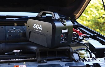 SuperCheap Auto Sca 12v 2400a 8 cylinder compact jump starter offer