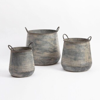 Otto metal planter by habitat