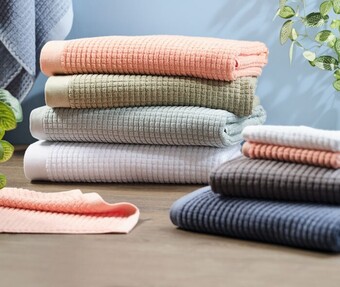 Spotlight Dri glo balmoral textured towel range offer