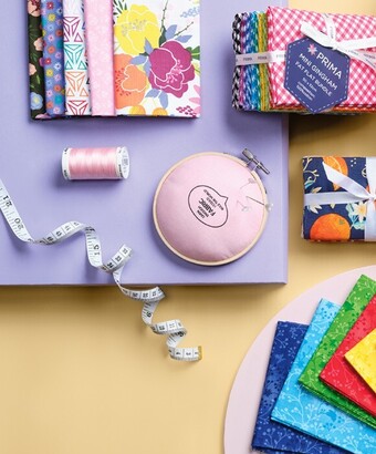 Spotlight All bundles, jelly rolls & charm packs offer