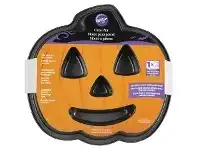 The Party People Shop Cake Pan - Jack o Lantern offer