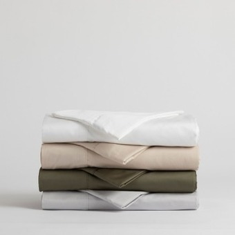 Pillow Talk 600 thread count sheet set by habitat offer