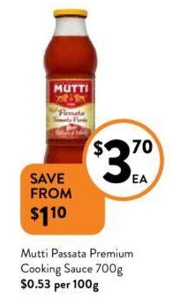 Foodworks Mutti Passata Premium Cooking Sauce 700g offer