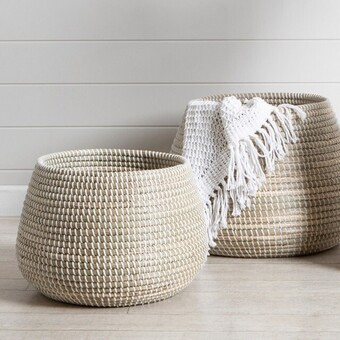 Cove basket planter by m.u.s.e