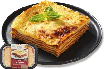 IGA Pasta master fresh beef lasagne 550g offer