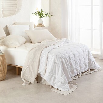 Pillow Talk Classic 300gsm australian wool quilt by woolstar offer